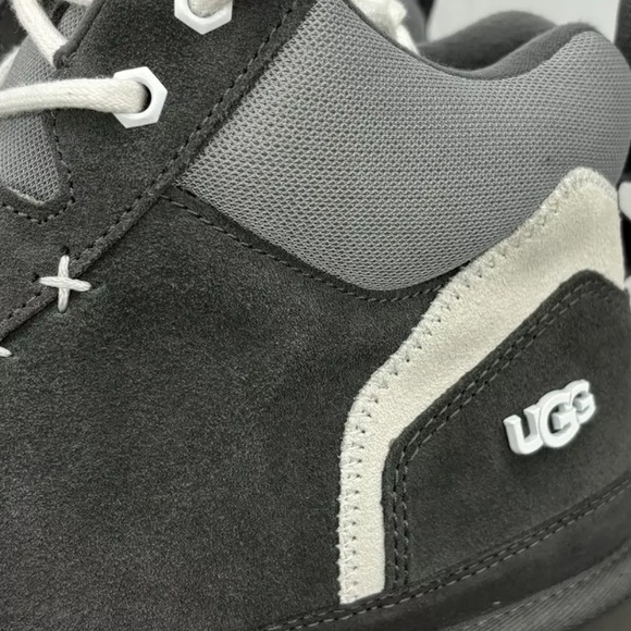 *NWT* UGG Australia Highland Heritage Hi Trainer Suede and Canvas Boots. - Picture 7 of 8